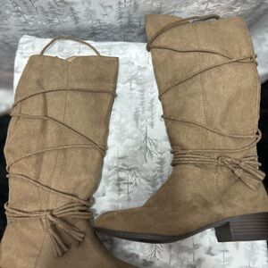 American Eagle Outfitters Brown Heeled Boots